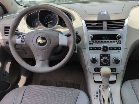 Used 2011 Chevrolet Malibu LS FWD image 26