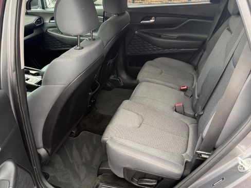 Used 2019 Hyundai Santa Fe SE FWD image 19