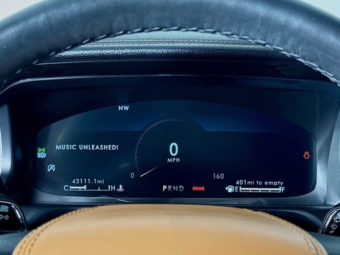 Used 2023 Lincoln Aviator Black Label w/ Dynamic Handling Package image 13