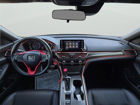 Used 2018 Honda Accord Sport image 17