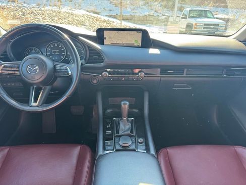 Used 2024 MAZDA MAZDA3 s image 10