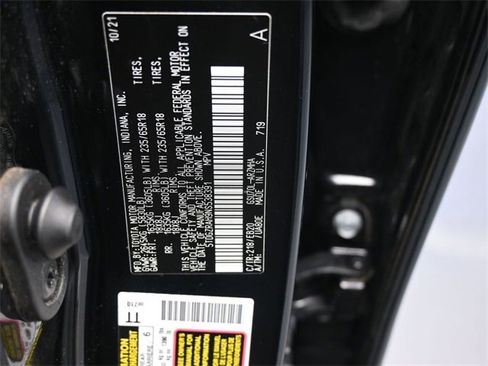 Used 2022 Toyota Highlander XLE image 20