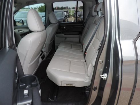 Used 2017 Honda Ridgeline RTL-T image 21