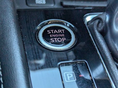 Used 2023 Nissan Kicks SV image 20