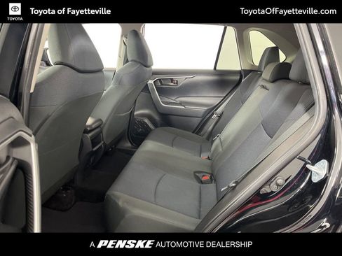 Used 2019 Toyota RAV4 LE image 22