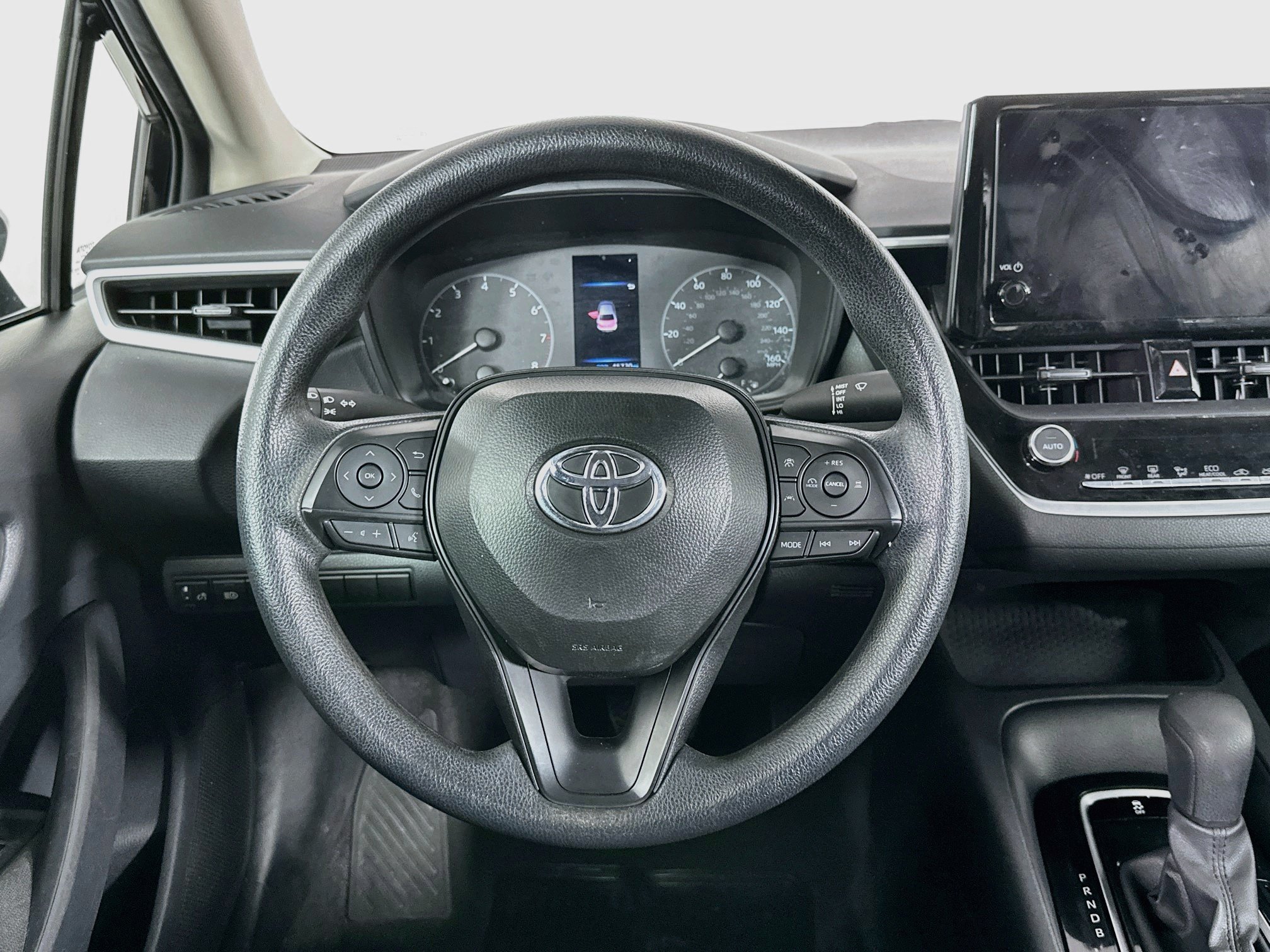 Used 2025 Toyota Corolla LE FWD image 17