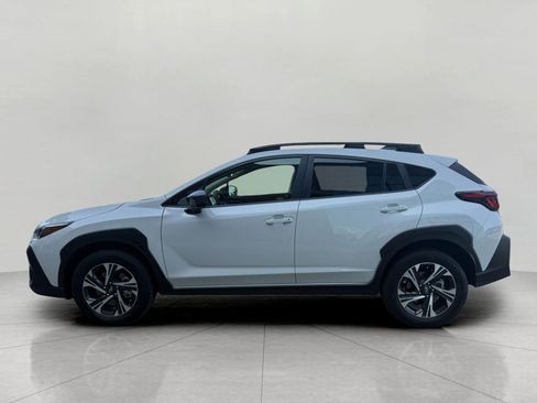 Used 2025 Subaru Crosstrek 2.5i Premium AWD/4WD image 7