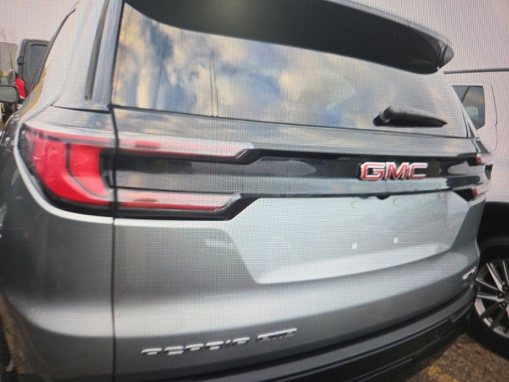 Used 2024 GMC Acadia AT4 w/ LPO, Floor Liner Package AWD/4WD image 6
