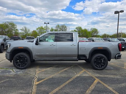 Used 2026 GMC Sierra 2500 Denali Ultimate w/ Snow Plow Prep/Camper Package AWD/4WD image 6