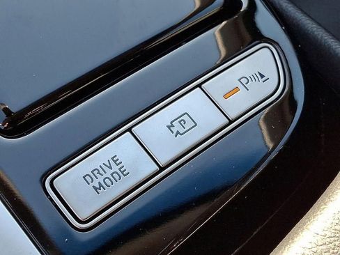 Used 2024 Genesis G80 2.5T image 28