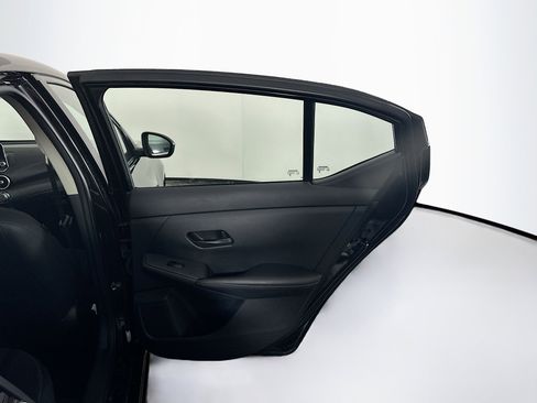 Used 2024 Nissan Sentra SV image 29