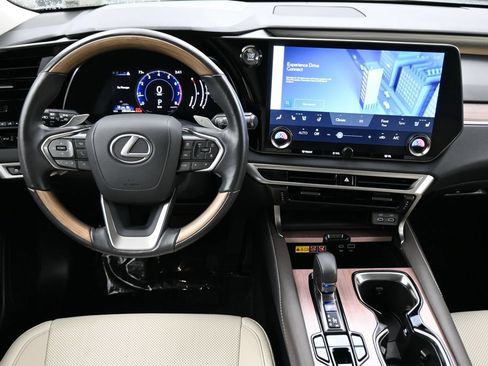 Used 2023 Lexus RX 350 Premium w/ Accessory Package AWD/4WD image 6