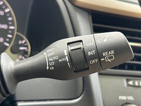 Certified 2022 Lexus RX 450hL AWD w/ Premium Package image 32