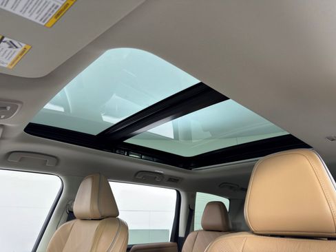 Used 2025 INFINITI QX80 Luxe image 12