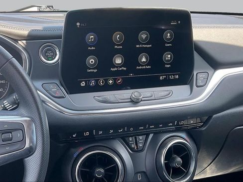 Used 2024 Chevrolet Blazer LT w/ Convenience Package FWD image 7