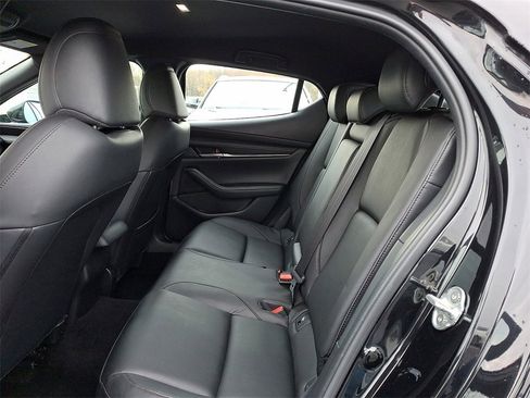 Used 2024 MAZDA MAZDA3 s image 10