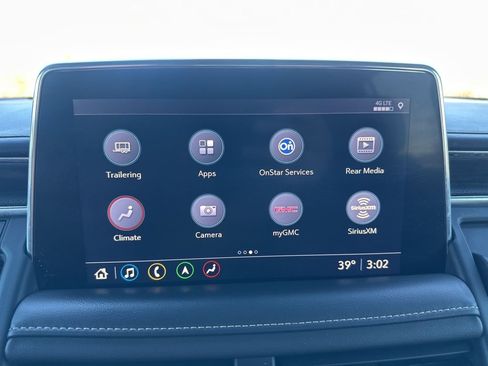 Used 2021 GMC Yukon SLT w/ SLT Luxury Plus Package image 25