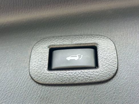 Used 2023 INFINITI QX80 Sensory w/ All-Season Package AWD/4WD image 14