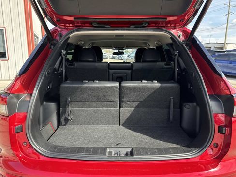 Used 2022 Mitsubishi Outlander SE image 8