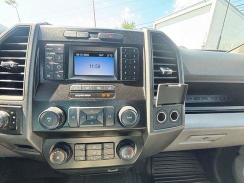 Used 2022 Ford F250 XL w/ Power Equipment Group AWD/4WD image 46