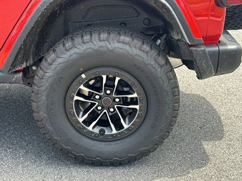 New 2026 Jeep Wrangler Unlimited Rubicon AWD/4WD image 18