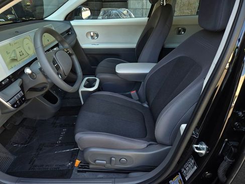 Used 2024 Hyundai Ioniq 5 SEL RWD image 17