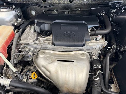 Used 2014 Toyota RAV4 XLE FWD image 33