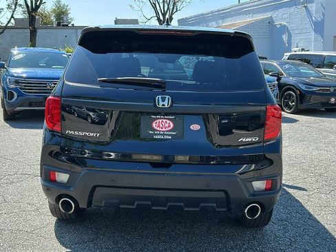 Used 2023 Honda Passport EX-L image 5