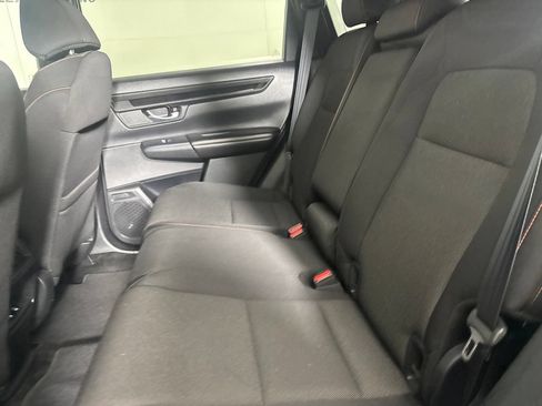 Used 2025 Honda CR-V Sport image 18