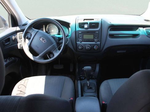 Used 2009 Kia Sportage LX FWD image 8