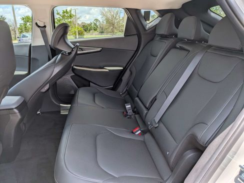 Certified 2024 Kia EV6 Wind w/ Wind Technology Package RWD image 17