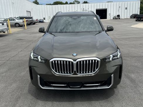 Used 2026 BMW X5 xDrive40i AWD/4WD image 3