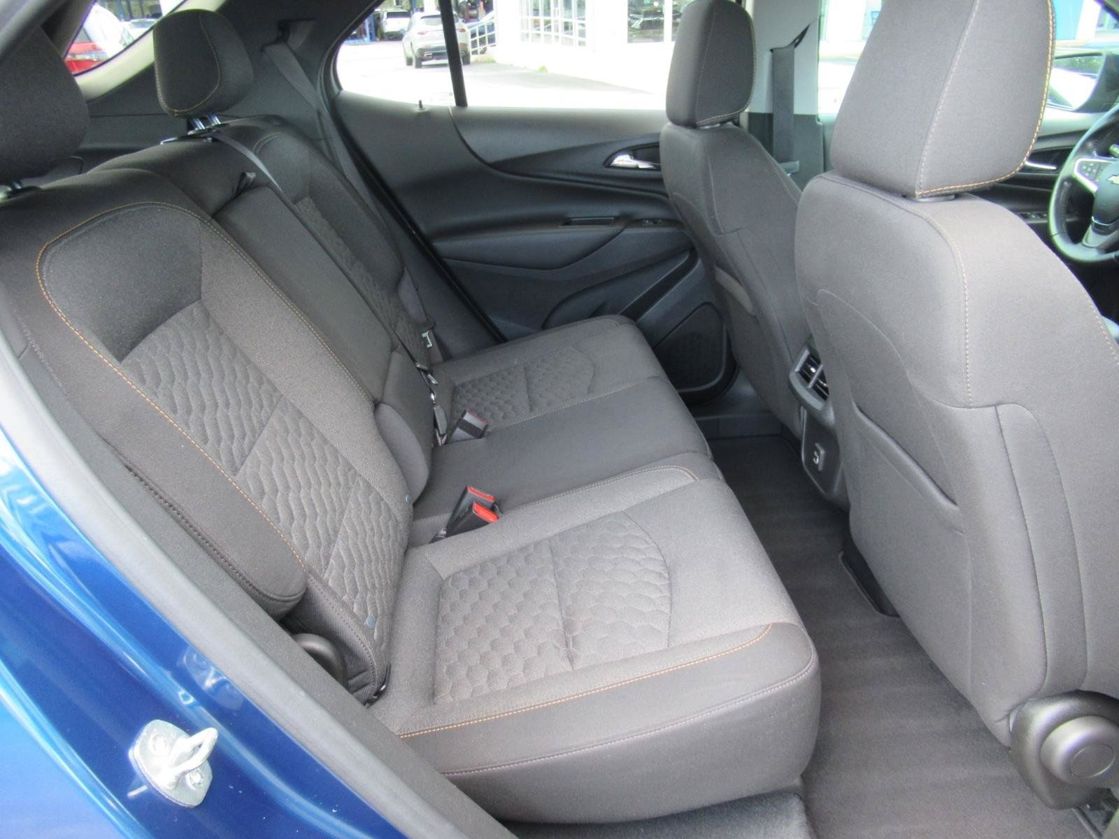 Used 2021 Chevrolet Equinox LT AWD/4WD image 34