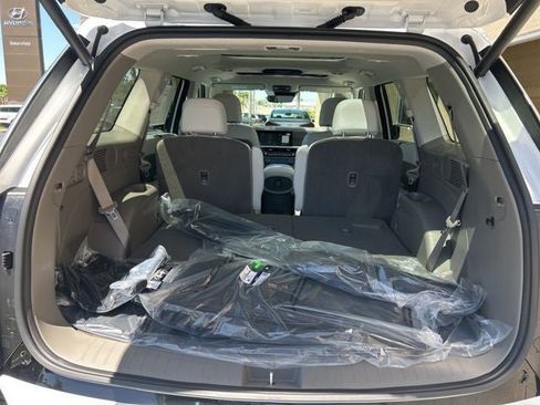 New 2026 Hyundai Palisade Limited FWD image 30