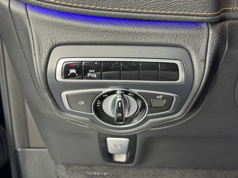 Used 2021 Mercedes-Benz G 63 AMG 4MATIC w/ G Manufaktur Interior Package image 21