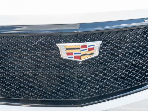 Used 2021 Cadillac Escalade ESV Sport Platinum AWD/4WD image 6
