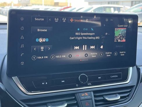 Used 2023 Nissan Altima 2.5 SR w/ SR Premium Package image 29