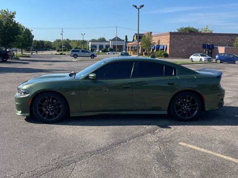 Used 2020 Dodge Charger Scat Pack w/ Plus Group image 4
