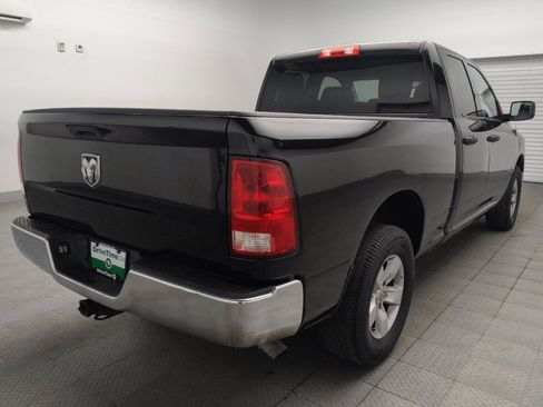 Used 2020 RAM 1500 Tradesman w/ Chrome Appearance Group RWD image 9