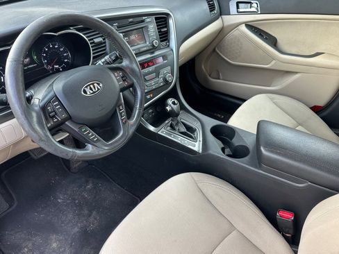 Used 2013 Kia Optima LX w/ Hybrid Convenience Pkg FWD image 9