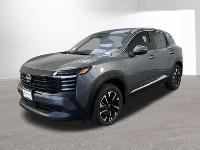 New 2025 Nissan Kicks SV