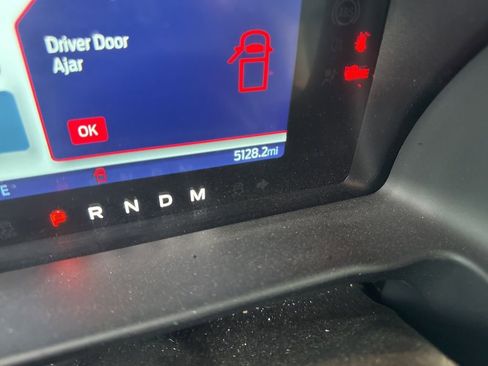 Used 2024 Ford Bronco Wildtrak image 14