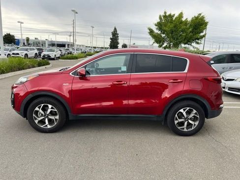 Used 2021 Kia Sportage LX AWD/4WD image 8
