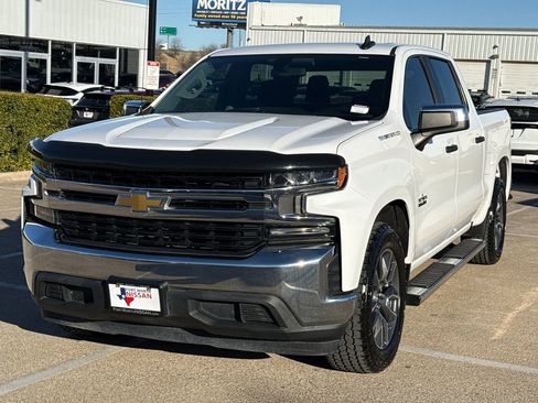 Used 2020 Chevrolet Silverado 1500 LT w/ Texas Edition image 4