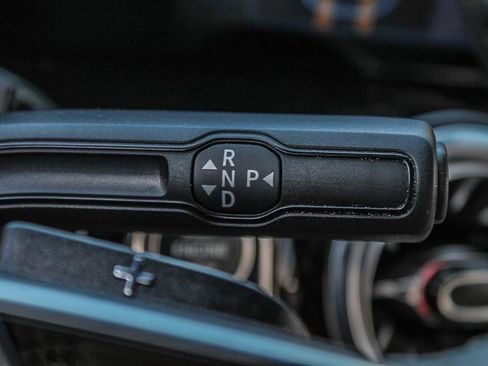 Used 2025 Mercedes-Benz GLA 250 4MATIC image 26