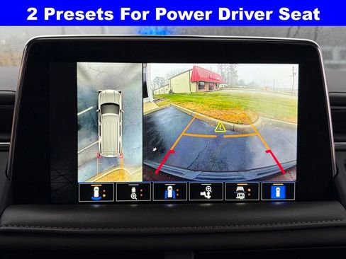 Used 2022 GMC Yukon SLT w/ SLT Premium Package image 18