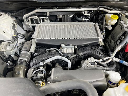 Used 2022 Subaru Ascent Limited w/ Technology Package image 32