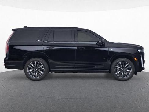 Used 2024 Cadillac Escalade Sport Platinum w/ Heavy-Duty Trailer Package AWD/4WD image 8