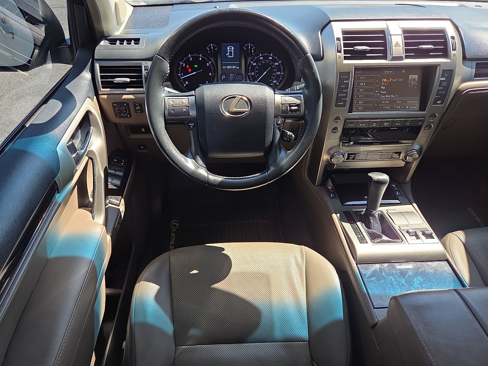 Used 2018 Lexus GX 460 w/ Navigation Package AWD/4WD image 11