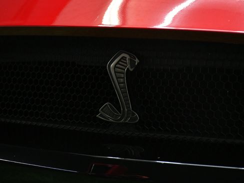 Used 2020 Ford Mustang Shelby GT500 w/ Handling Package image 9